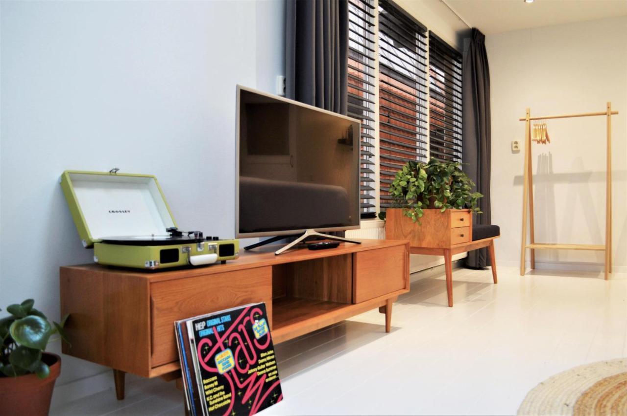 The Sunset Apartments Холум Екстериор снимка