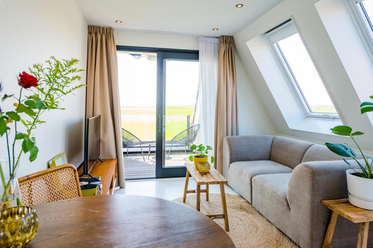 The Sunset Apartments Холум Екстериор снимка